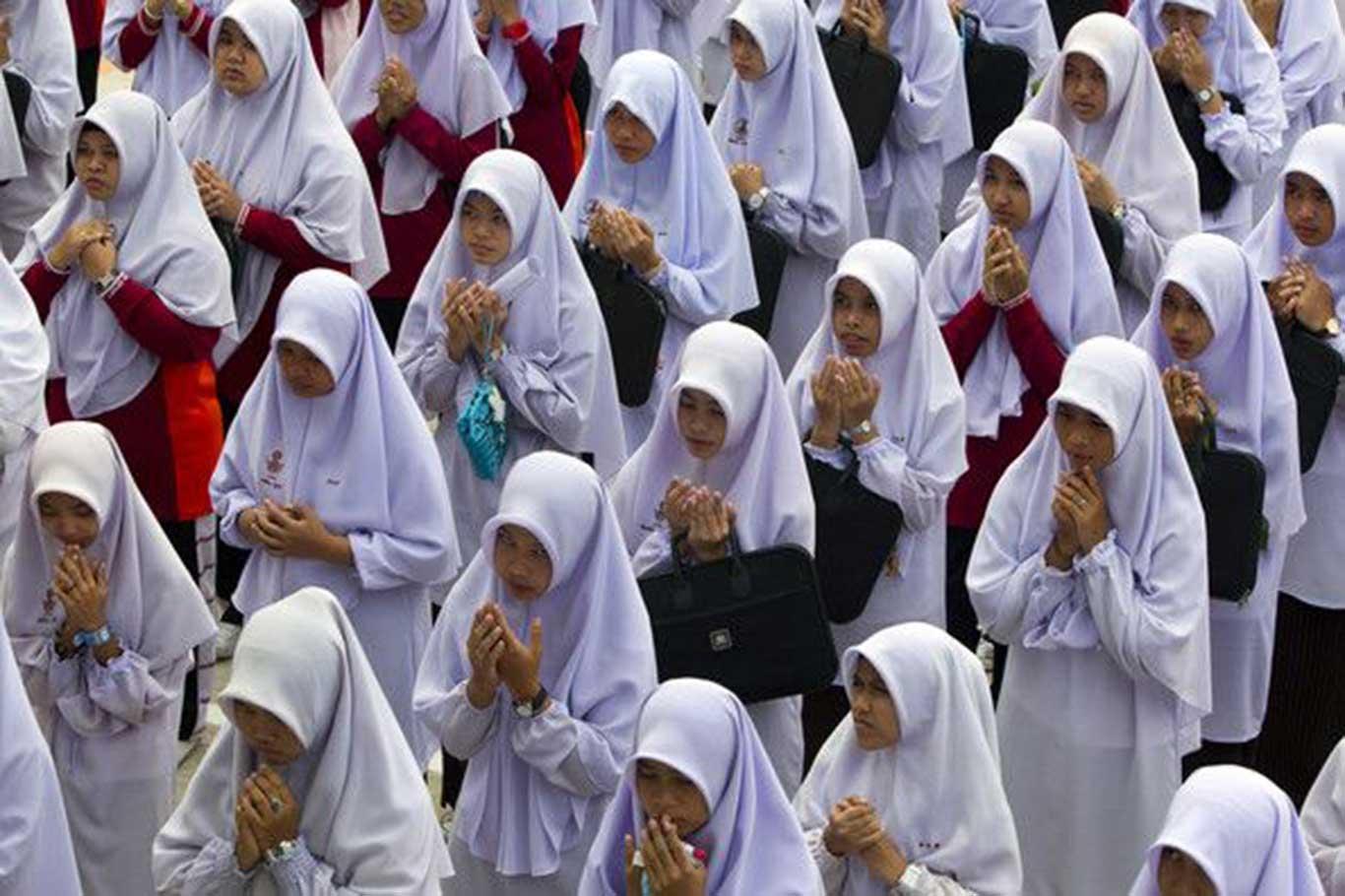Muslim students blacklisted in Thailand